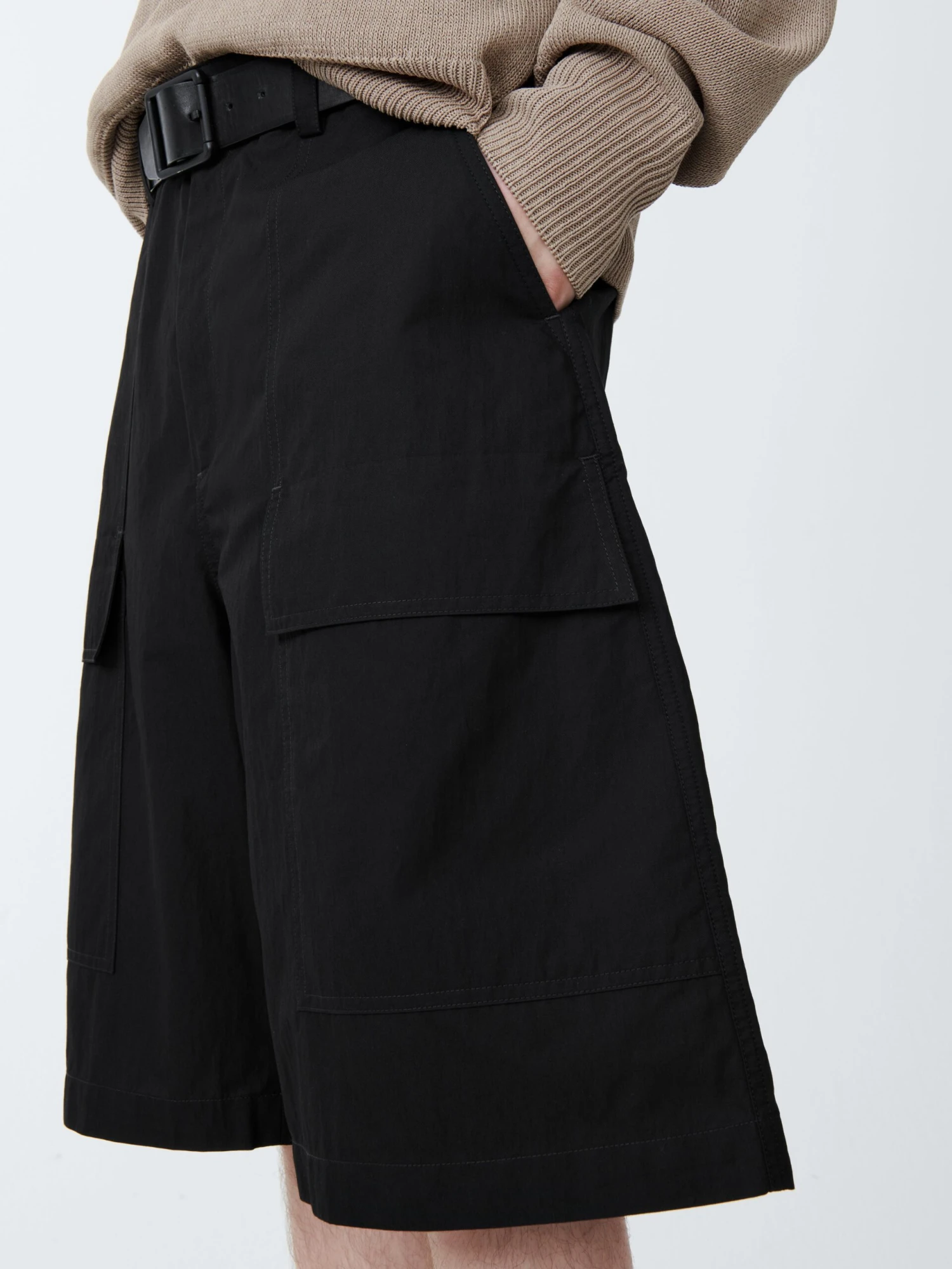 Studio Nicholson Tiller Short In Black 8 Studio Nicholson Tiller Short In Black - Image 8