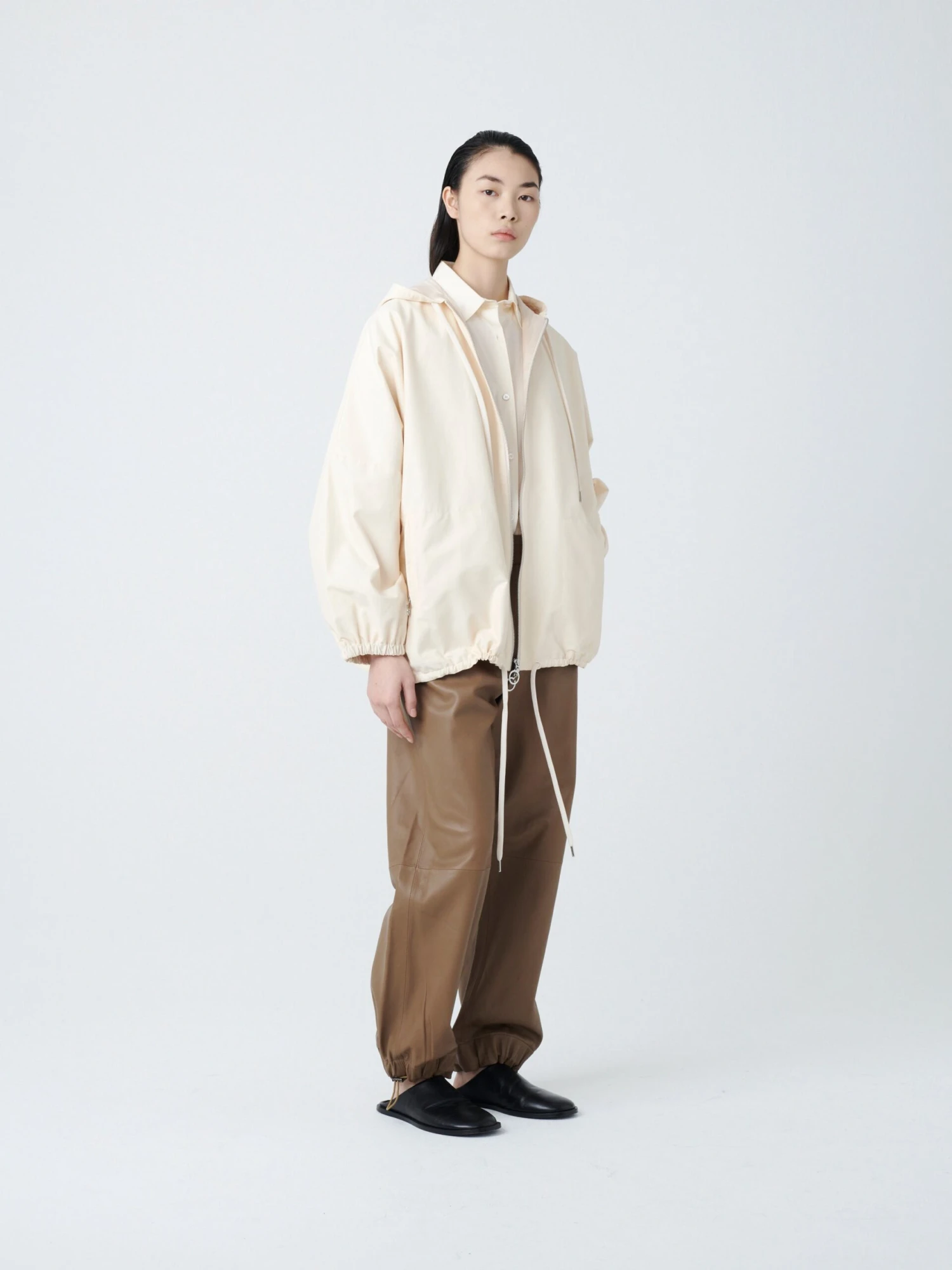 Studio Nicholson Alpine Anorak In Linen 2 Studio Nicholson Alpine Anorak In Linen - Image 2