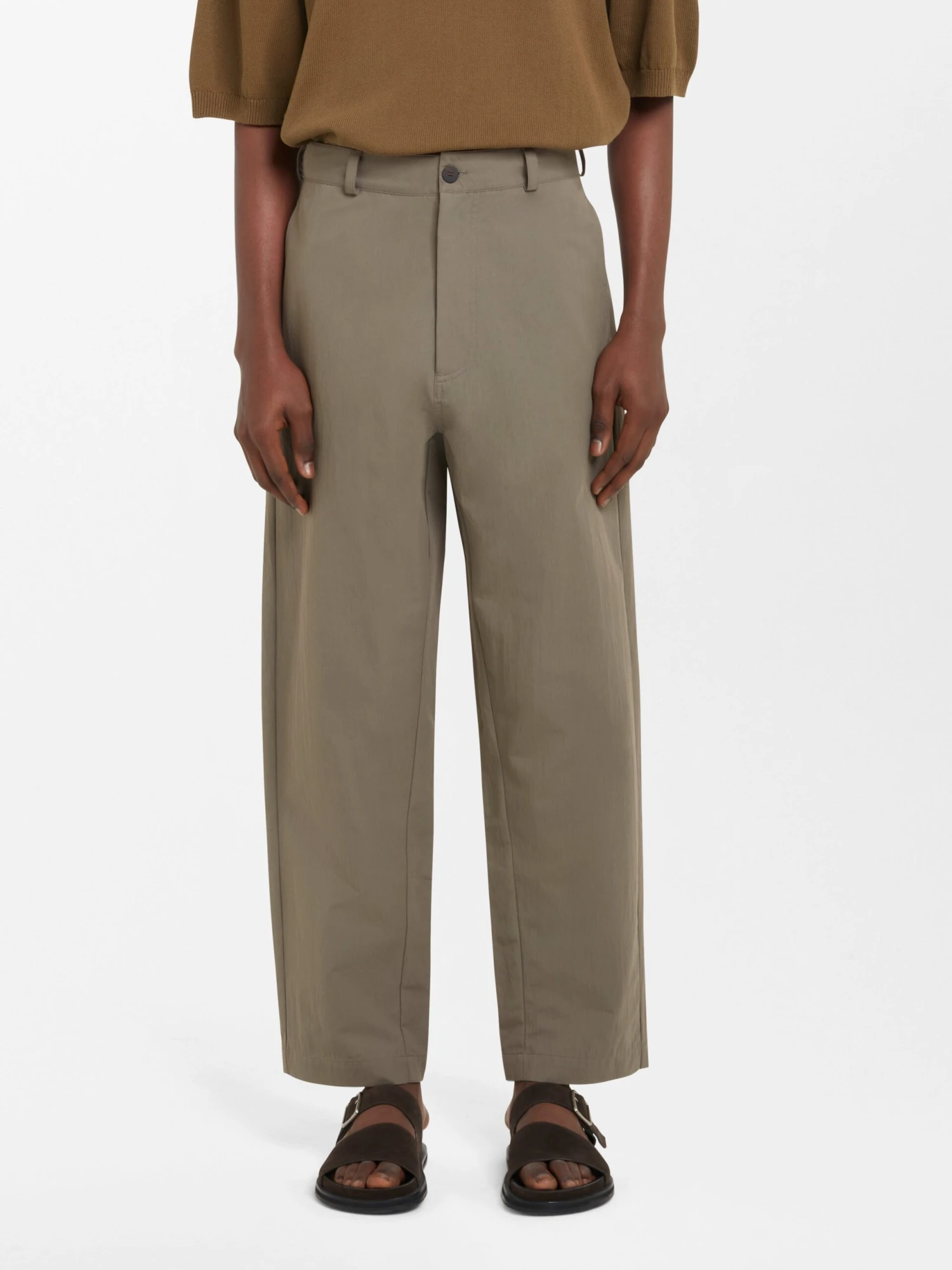 Studio Nicholson Ascent Pant In Fatigue 4 Studio Nicholson Ascent Pant In Fatigue - Image 4