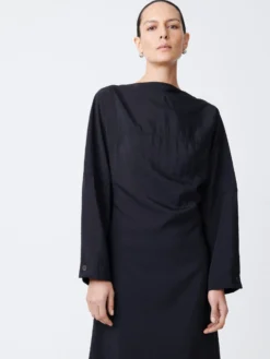 Studio Nicholson Argyle Dress In Darkest Navy 9 Studio Nicholson Argyle Dress In Darkest Navy -Studio Nicholson ArgyleSNW 1343TexturedViscoseDessesDarkestNavy3 scaled