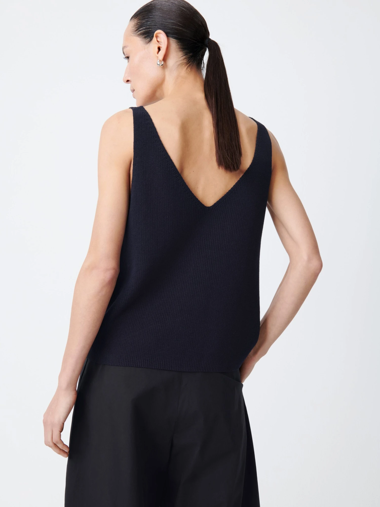 Studio Nicholson Bara Knit In Darkest Navy 4 Studio Nicholson Bara Knit In Darkest Navy - Image 4