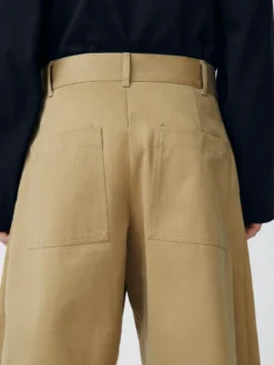 Studio Nicholson Bosun Pant In Tan 11 Studio Nicholson Bosun Pant In Tan -Studio Nicholson BOSUNSNM 945PEACHEDCOTTONTAN3 scaled