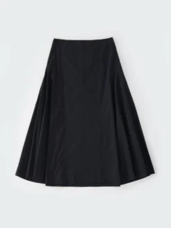 Studio Nicholson Centro Skirt In Darkest Navy -Studio Nicholson CENTROSNW 1337POWDERCOTTONDARKESTNAVY 0130 FS scaled