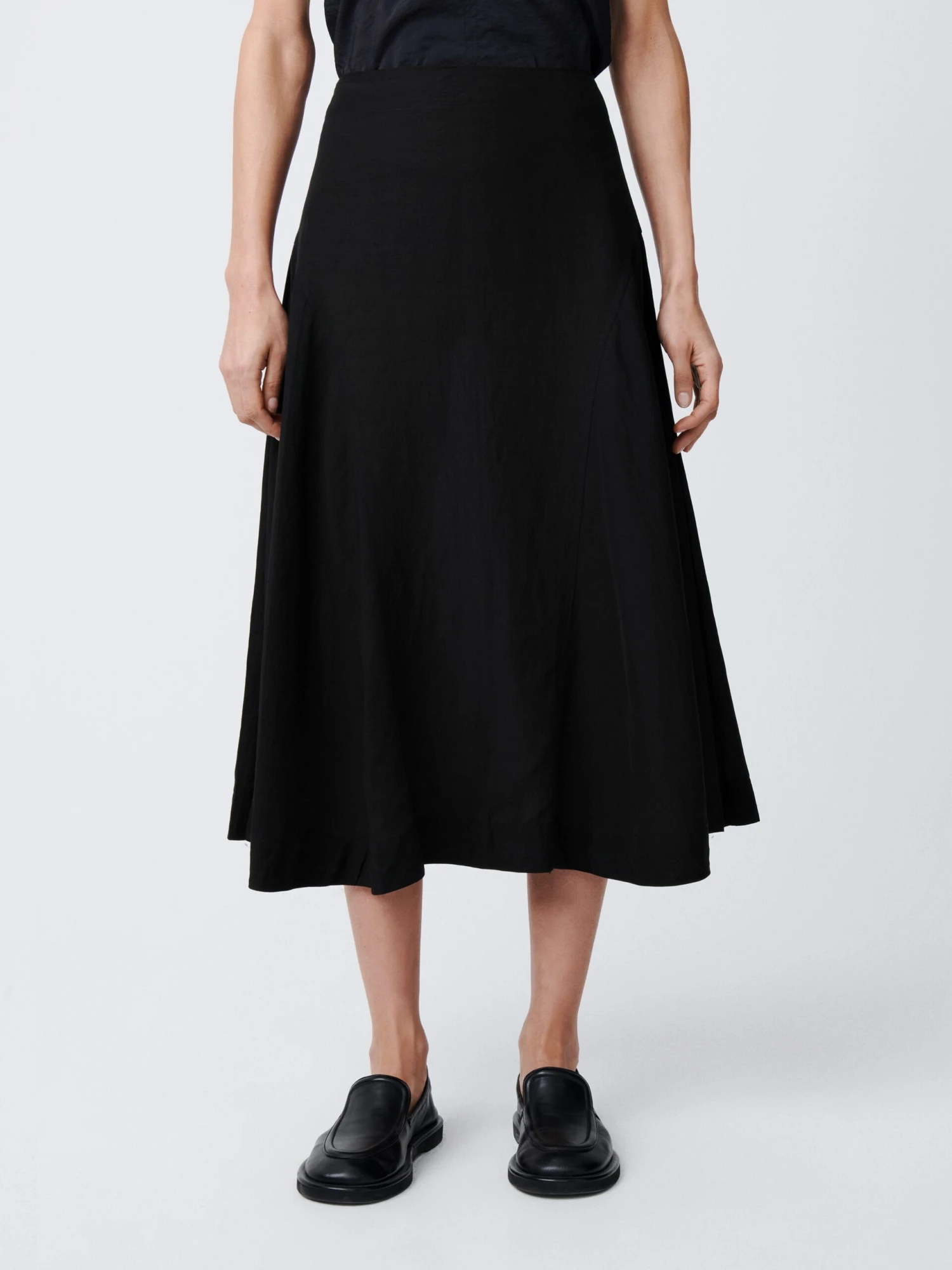 Studio Nicholson Centro Skirt In Black 4 Studio Nicholson Centro Skirt In Black - Image 4