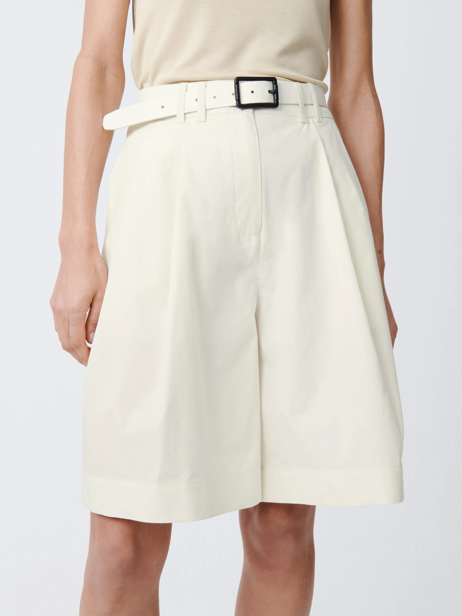 Studio Nicholson Cito Short In Parchment 6 Studio Nicholson Cito Short In Parchment - Image 6