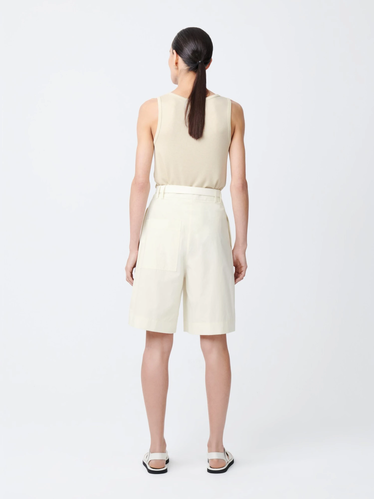 Studio Nicholson Cito Short In Parchment 5 Studio Nicholson Cito Short In Parchment - Image 5