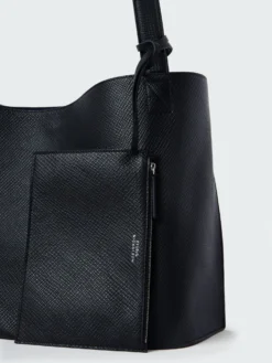 Studio Nicholson Doublet Leather Bag In Black -Studio Nicholson DOUBLETSN741 PALMELLATOLEATHERBLACK 021 355e4f84 477e 4b16 b734 cbd29fea2622 scaled
