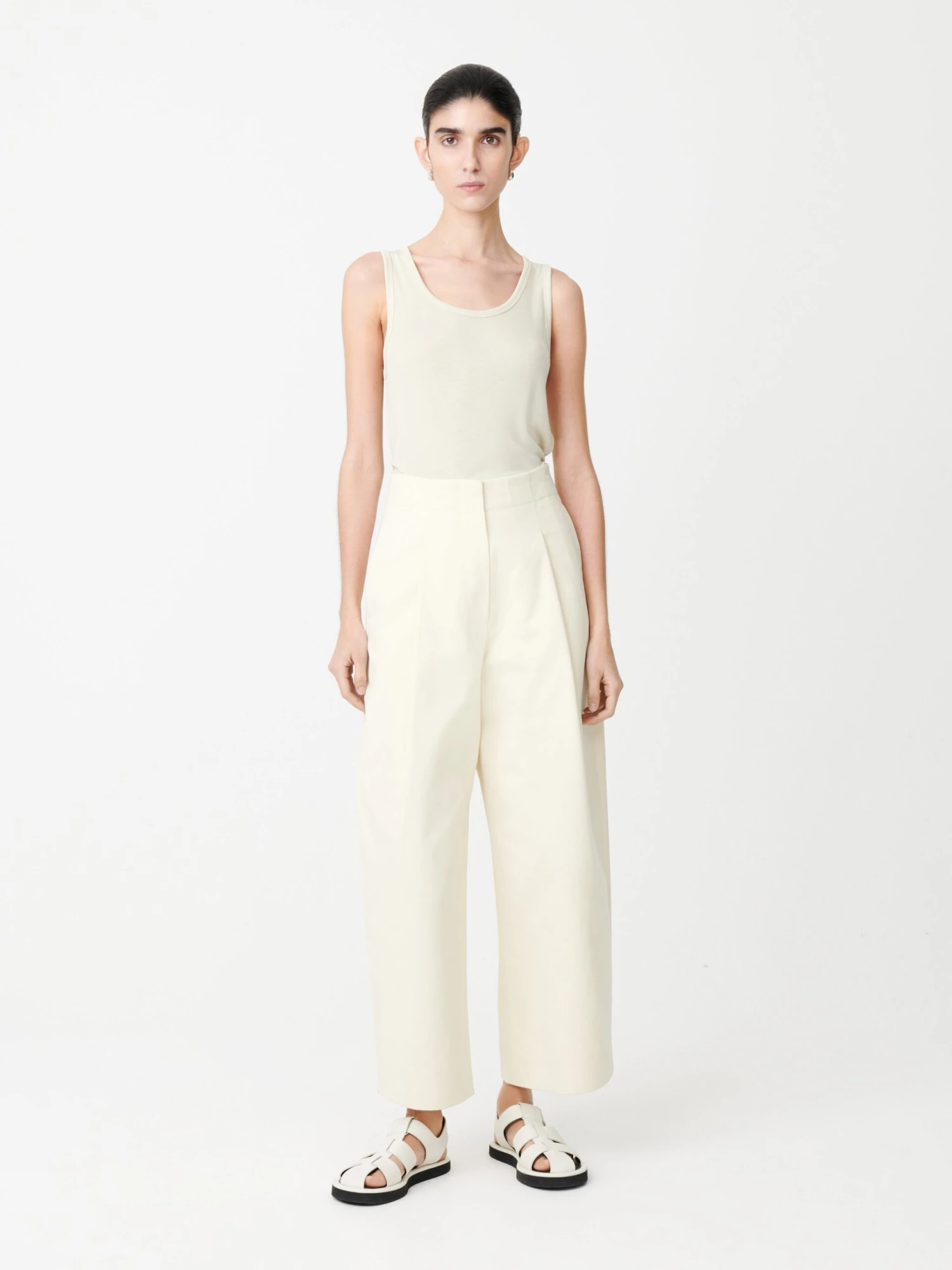 Studio Nicholson Dordoni Volume Pant In Cream 3 Studio Nicholson Dordoni Volume Pant In Cream - Image 3