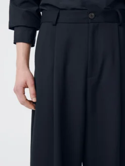 Studio Nicholson Ellis Pant In Darkest Navy 15 Studio Nicholson Ellis Pant In Darkest Navy -Studio Nicholson ELLISSNM 1074COMPACTPOLYVISCOSEDARKESTNAVY3 scaled