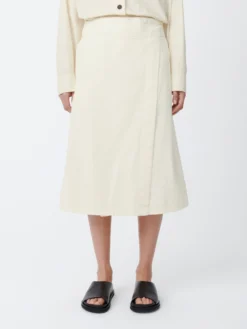 Studio Nicholson Foley Denim Skirt In Parchment 11 Studio Nicholson Foley Denim Skirt In Parchment -Studio Nicholson FOLEYSNW 14098OZJAPANESEDENIMPARCHMENT3 scaled