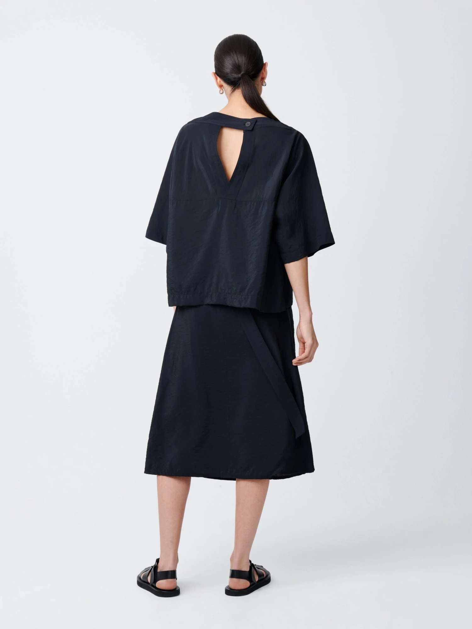 Studio Nicholson Foley Skirt In Darkest Navy 3 Studio Nicholson Foley Skirt In Darkest Navy - Image 3