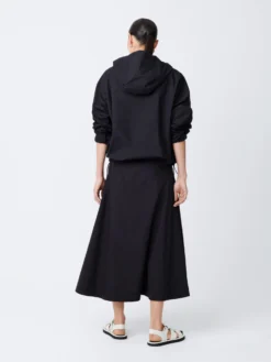 Studio Nicholson Godwin Anorak In Darkest Navy -Studio Nicholson GODWINSNW 1338SHWRPRFCRISPCOTTONDARKESTNAVY2 scaled