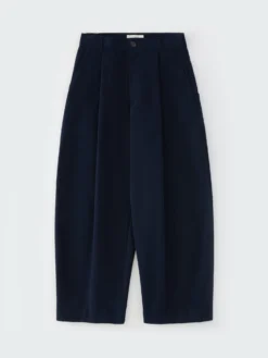 Studio Nicholson Guild Pant In Dark Navy 10 Studio Nicholson Guild Pant In Dark Navy -Studio Nicholson GUILDSNM 872PEACHEDCOTTONTWILLDARKNAVY 0322 fs scaled