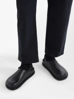 Studio Nicholson Men's Hardning Clog In Black 12 Studio Nicholson Men's Hardning Clog In Black -Studio Nicholson HARDNINGSHOEBLACK scaled