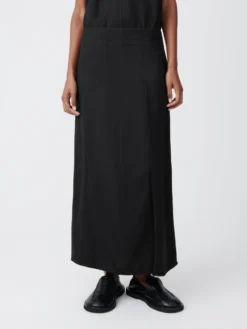 Studio Nicholson Jaya Skirt In Black 11 Studio Nicholson Jaya Skirt In Black -Studio Nicholson JAYASKIRTBLACK3 scaled
