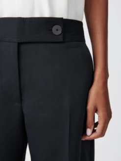 Studio Nicholson Kamet Short In Darkest Navy 14 Studio Nicholson Kamet Short In Darkest Navy -Studio Nicholson KAMETSHORTSDARKESTNAVY5 scaled