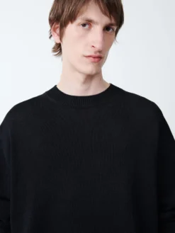 Studio Nicholson Kami Knit In Darkest Navy -Studio Nicholson KAMISNM 1195PaperYarnKnitwearinDarkestNavy1 scaled