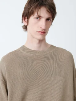 Studio Nicholson Kami Knit In Fawn 12 Studio Nicholson Kami Knit In Fawn -Studio Nicholson KAMISNM 1195PaperYarnKnitwearinFawn7 scaled