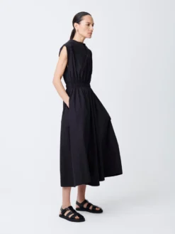 Studio Nicholson Katrine Dress In Darkest Navy -Studio Nicholson KatrineSNW 1345PowderCottonDressesDarkestNavy2 scaled