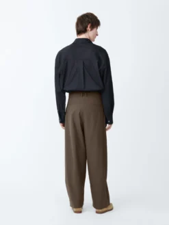 Studio Nicholson Line Pant In Bark 16 Studio Nicholson Line Pant In Bark -Studio Nicholson LINESNM 1185JapaneseTypwrtrPantsinBark4 scaled