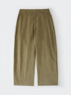 Studio Nicholson Mappe Corduroy Pant In Lichen 14 Studio Nicholson Mappe Corduroy Pant In Lichen -Studio Nicholson MAPPESNM 1121LICHEN 400 FS scaled