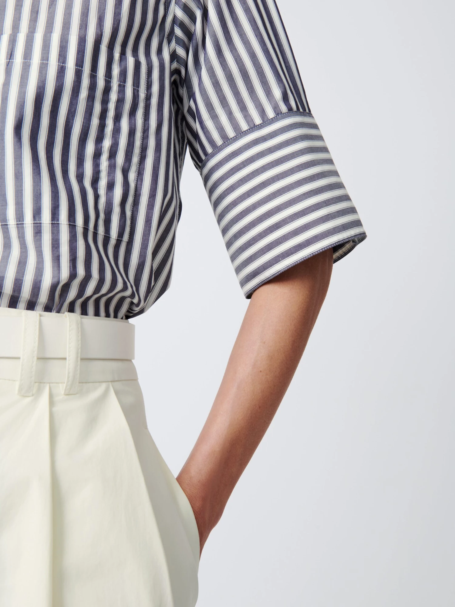 Studio Nicholson Malawi Shirt In Stripe Navy 4 Studio Nicholson Malawi Shirt In Stripe Navy - Image 4