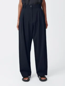 Studio Nicholson Nika Tropical Wool Pant In Darkest Navy 11 Studio Nicholson Nika Tropical Wool Pant In Darkest Navy -Studio Nicholson NIKAPANTTROPWOOLNAVY3 scaled