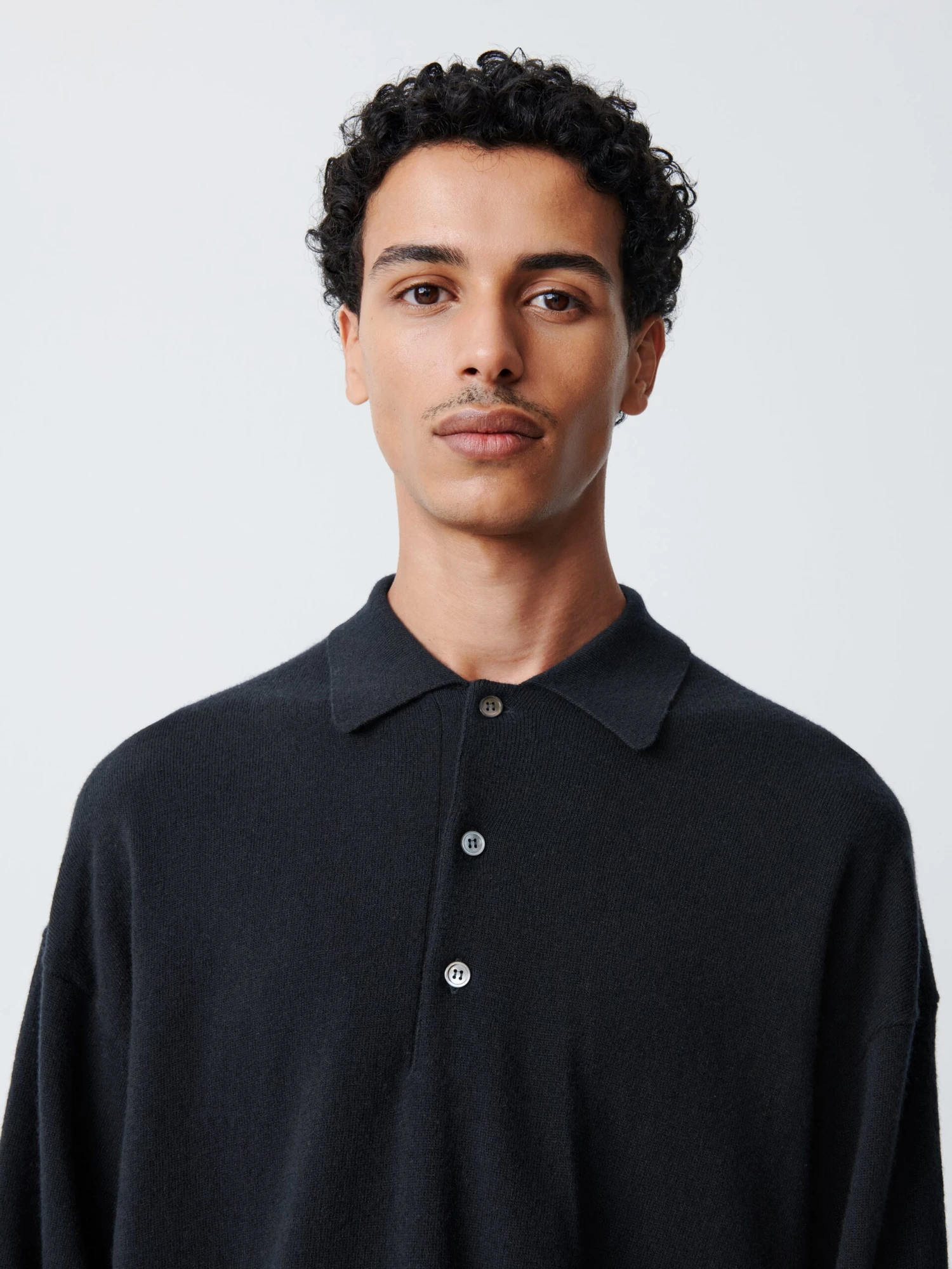 Studio Nicholson Noe Knit In Darkest Navy 6 Studio Nicholson Noe Knit In Darkest Navy - Image 6