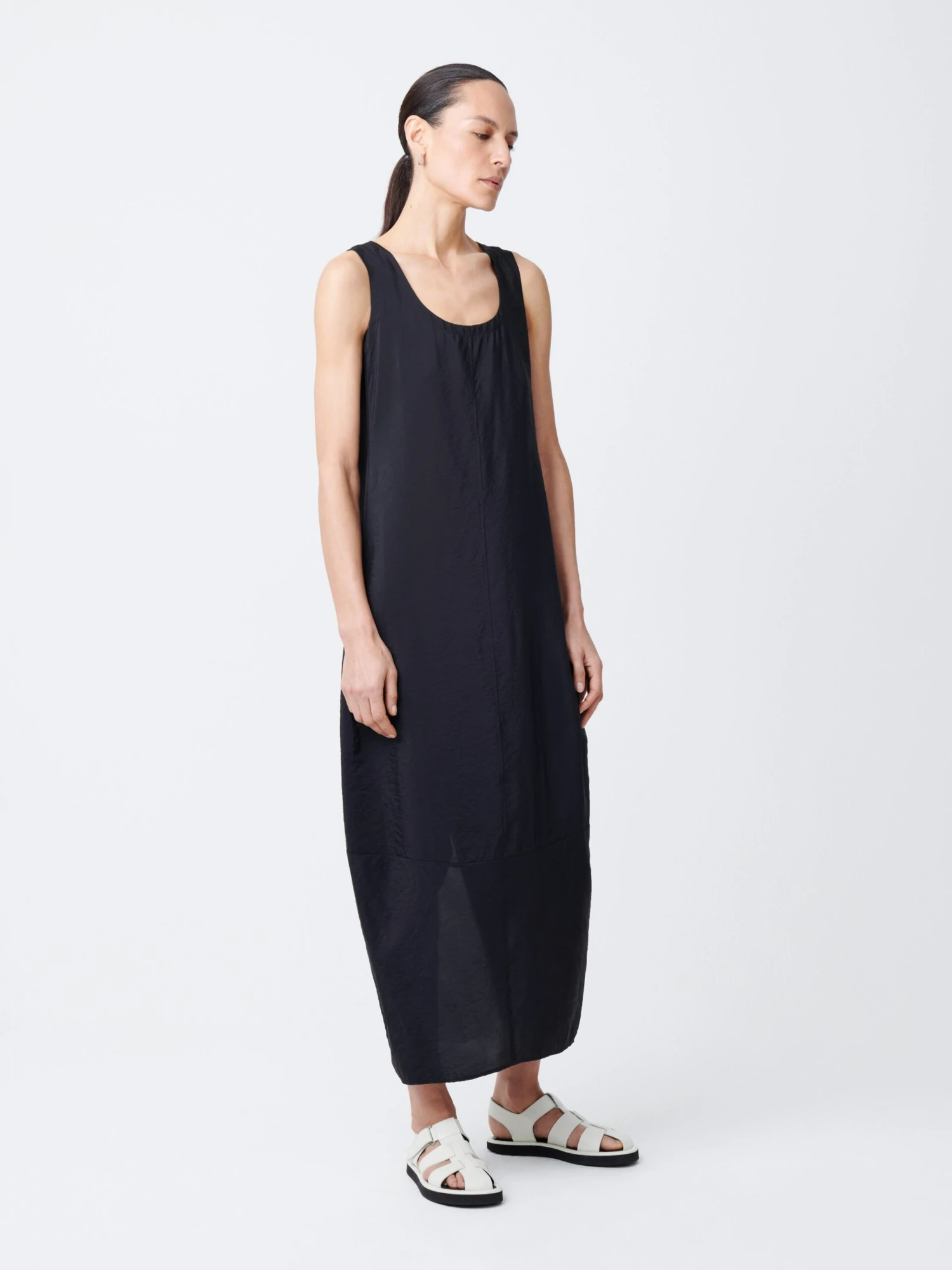 Studio Nicholson Ojos Dress In Darkest Navy 2 Studio Nicholson Ojos Dress In Darkest Navy - Image 2