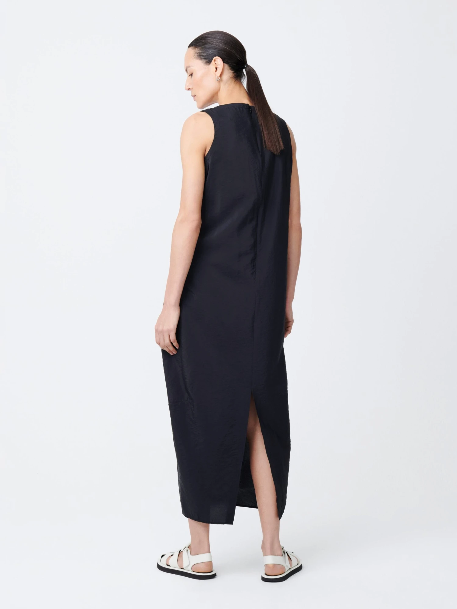Studio Nicholson Ojos Dress In Darkest Navy 3 Studio Nicholson Ojos Dress In Darkest Navy - Image 3