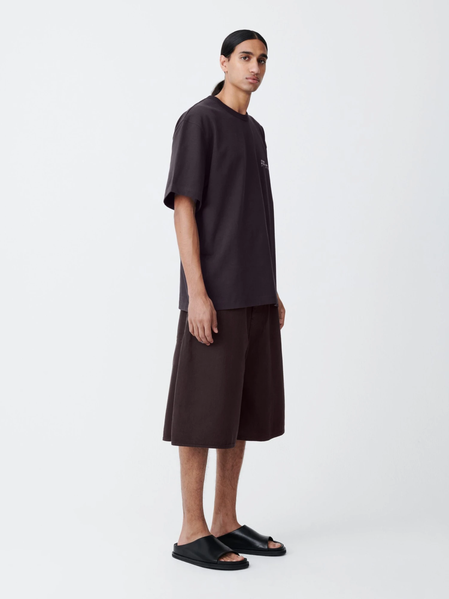 Studio Nicholson Reverse Denim Short In Black Grape 2 Studio Nicholson Reverse Denim Short In Black Grape - Image 2