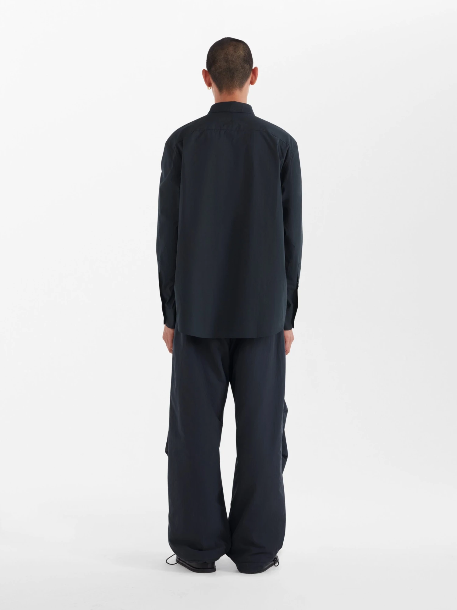 Studio Nicholson Santo Shirt In Darkest Navy 4 Studio Nicholson Santo Shirt In Darkest Navy - Image 4