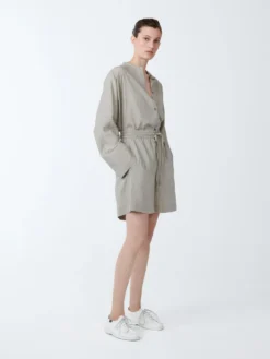 Studio Nicholson Sawel Short In Pebble Black 8 Studio Nicholson Sawel Short In Pebble Black -Studio Nicholson SAWELSNW 1494TXTRDVINTAGESTRIPESHORTSinPEBBLEBLACK2 scaled