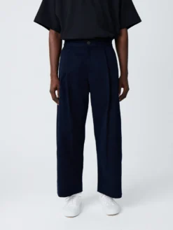 Studio Nicholson Sorte Pant In Dark Navy 8 Studio Nicholson Sorte Pant In Dark Navy -Studio Nicholson SORTEPANTDARKNAVY2 8dfb574c b41c 4092 a014 9ea00af0dda9 scaled