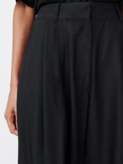 Studio Nicholson Sperro Wool Pant In Darkest Navy 13 Studio Nicholson Sperro Wool Pant In Darkest Navy -Studio Nicholson SPERROPANTDARKESTNAVY5 scaled