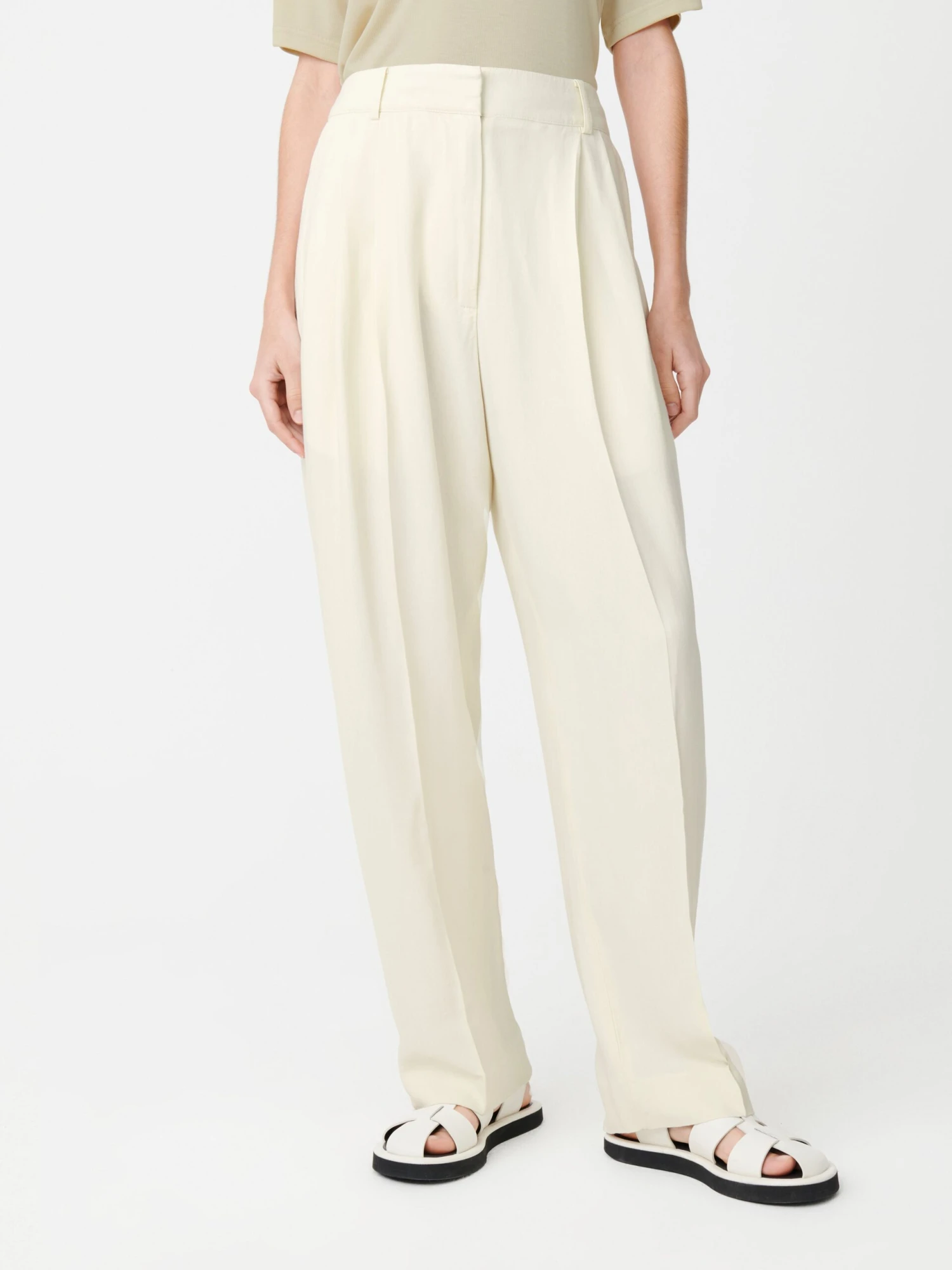Studio Nicholson Sperro Pant In Parchment 4 Studio Nicholson Sperro Pant In Parchment - Image 4