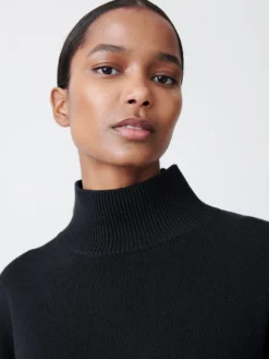 Studio Nicholson Suda Knit In Dark Navy 11 Studio Nicholson Suda Knit In Dark Navy -Studio Nicholson SUDAKNITDARKNAV4 scaled