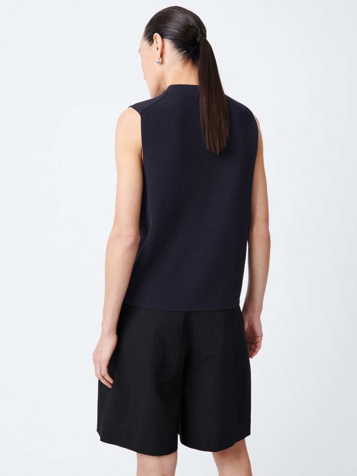 Studio Nicholson Sumire Top In Darkest Navy 4 Studio Nicholson Sumire Top In Darkest Navy - Image 4
