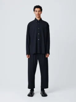 Studio Nicholson Tuck Tropical Wool Pant In Darkest Navy