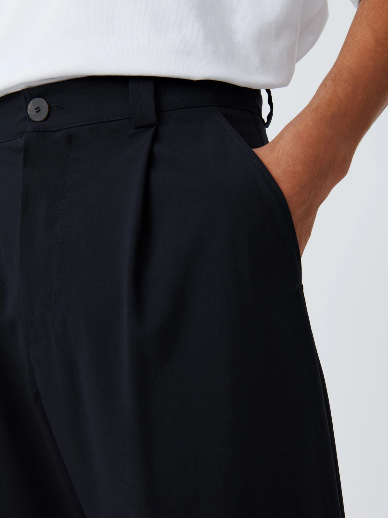 Studio Nicholson Tuck Tropical Wool Pant In Darkest Navy 6 Studio Nicholson Tuck Tropical Wool Pant In Darkest Navy - Image 6