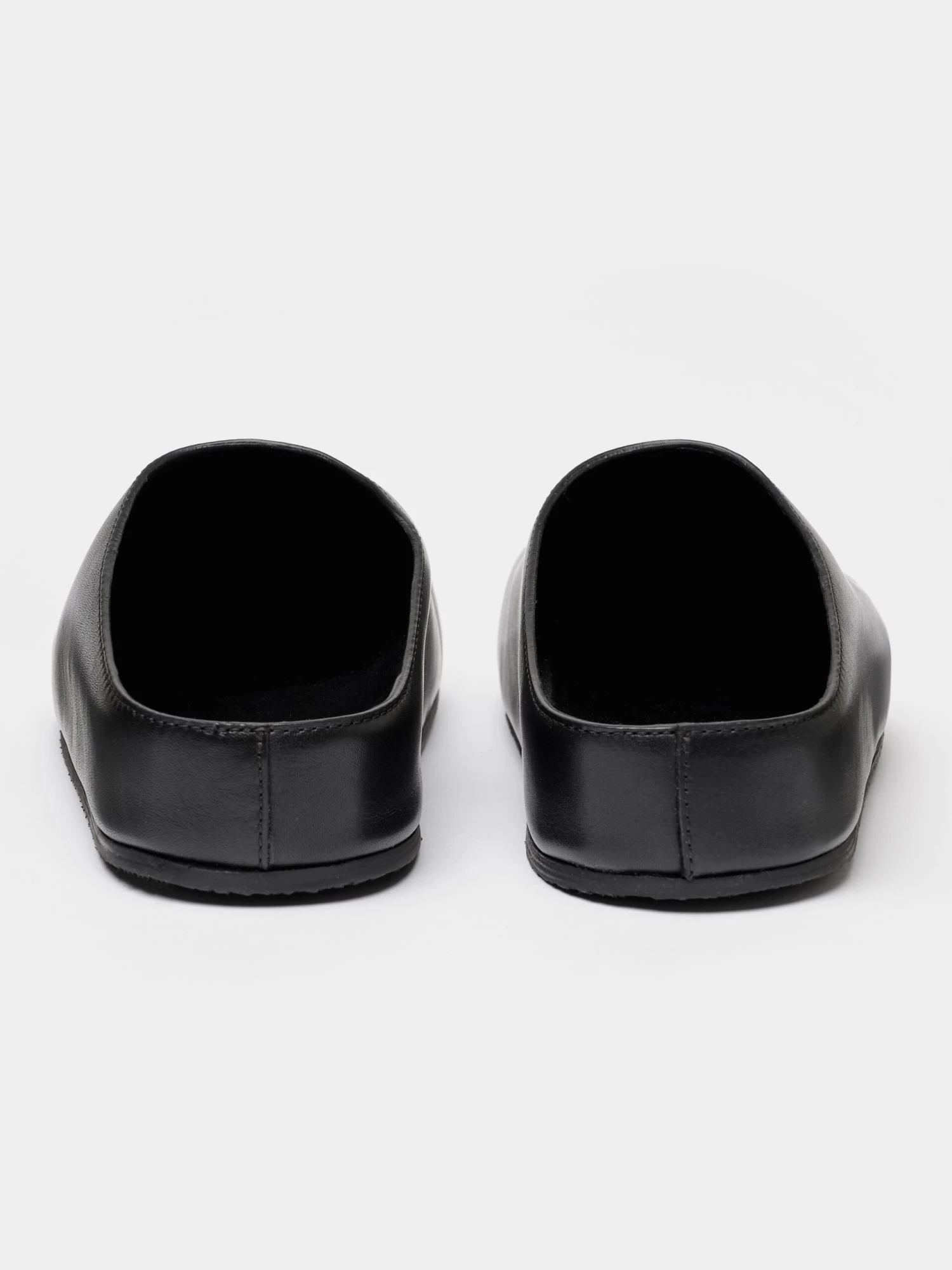 Studio Nicholson Men's Wearing Clog In Black 2 Studio Nicholson Men's Wearing Clog In Black - Image 2