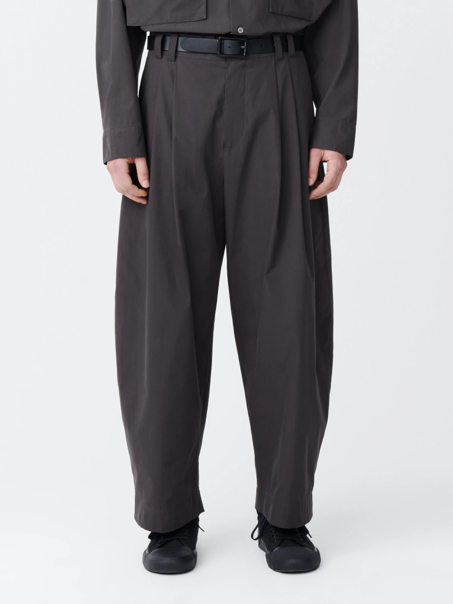 Studio Nicholson Yale Pant In Asphalt 3 Studio Nicholson Yale Pant In Asphalt - Image 3