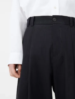 Studio Nicholson Yale Pant In Darkest Navy 13 Studio Nicholson Yale Pant In Darkest Navy -Studio Nicholson YaleSNM 788PowderCottonPantsDarkestNavy1 scaled